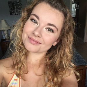 Meet your Posher, Geneva